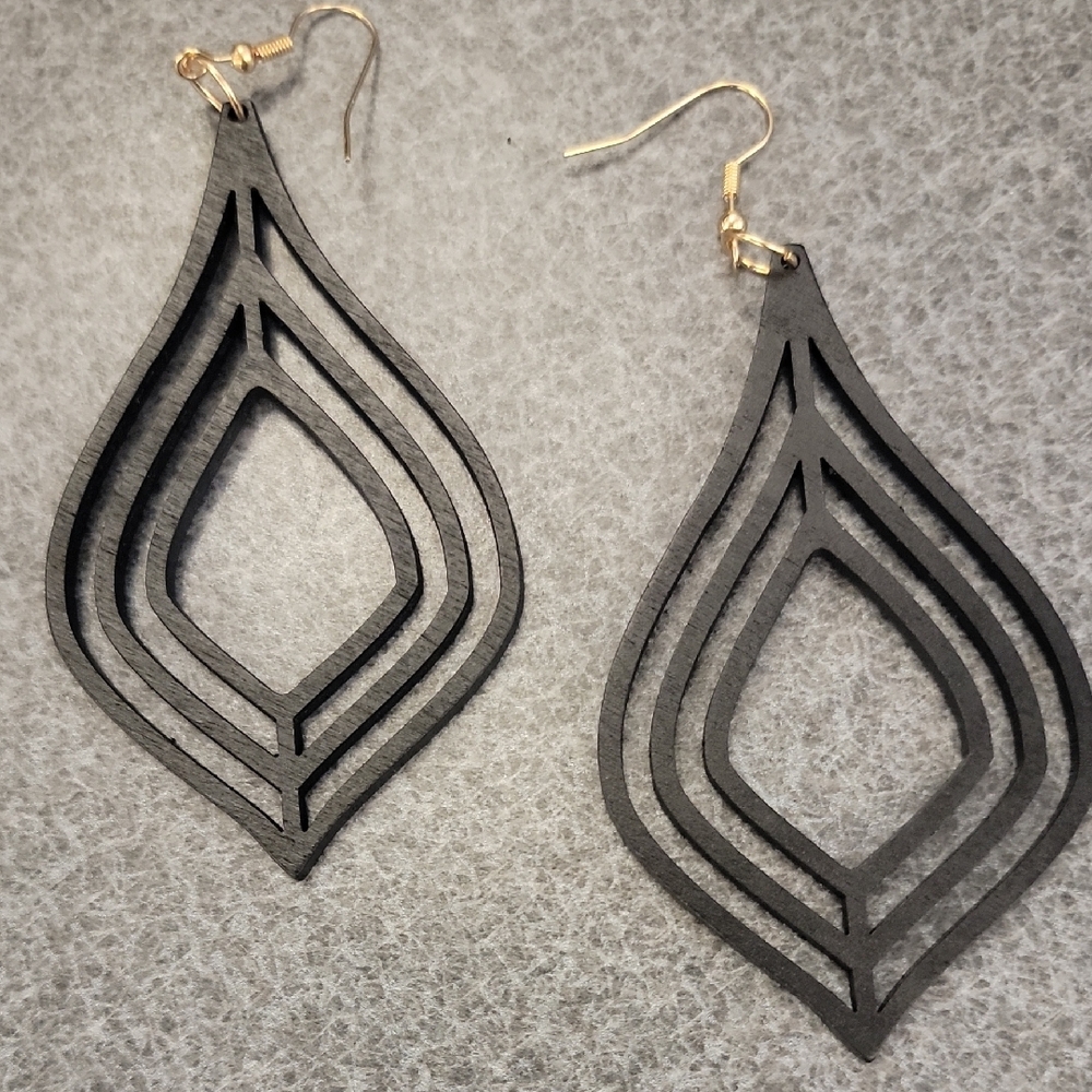 Black Geometric Drop Earrings